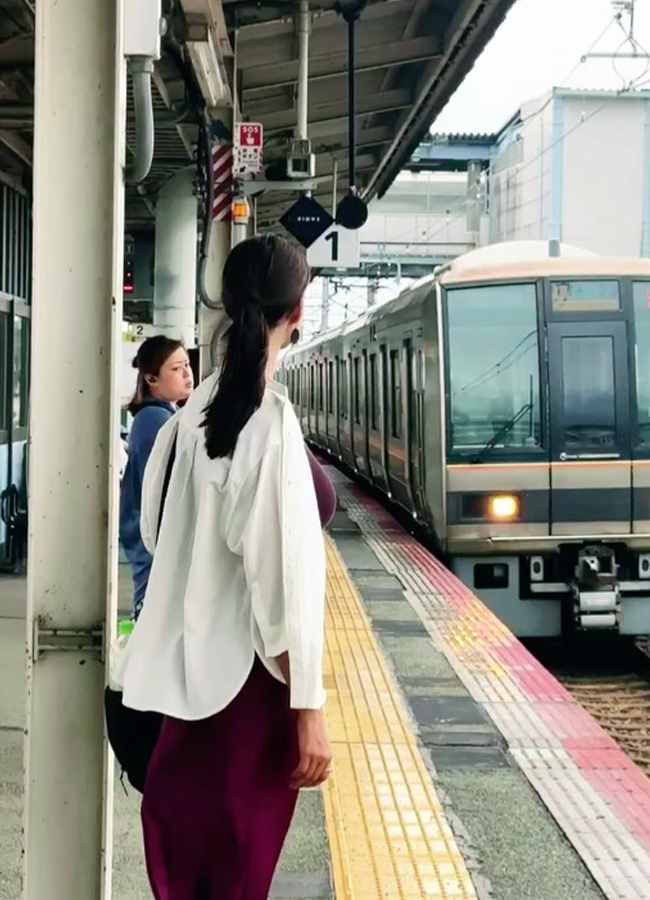 Meenakshi can't forget the memories of the Japan tour (Photos)2