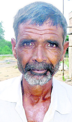 పూలతోట.. నష్టాలబాట 2