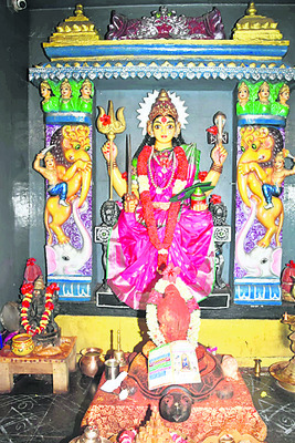 అమ్మా.. నీవే శరణంటూ..3