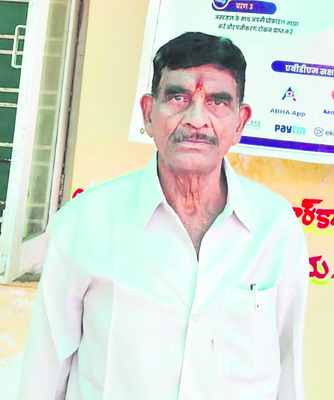 వాకింగ్‌కు వెళ్లిన వృద్ధుడిపై వీధి కుక్కల దాడి
1