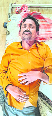కుటుంబ కలహాలతో వ్యక్తి ఆత్మహత్య 1