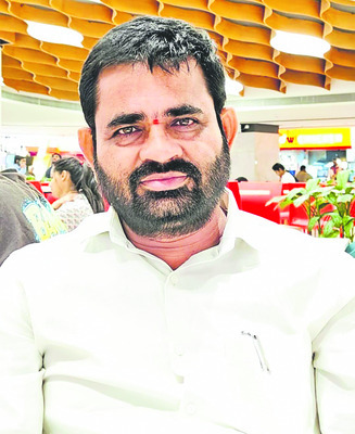పైసల్లేవు.. పండుగెట్లా!1