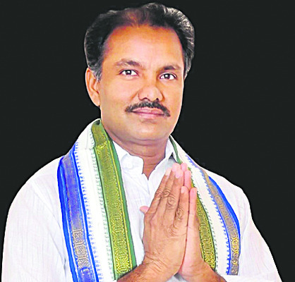 అధికార దుర్వినియోగానికి పాల్పడుతున్న ప్రభుత్వం 1