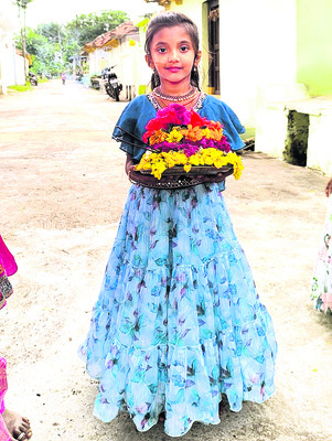 ఏమేమి పువ్వొప్పునే.. 6