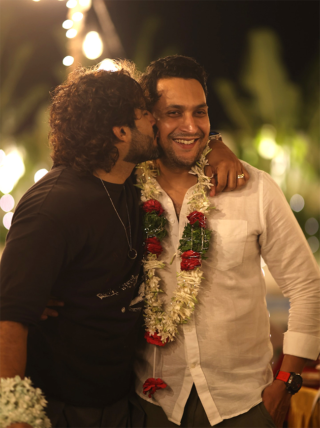 Anchor Ravi Birthday Celebrations Photo Goes Viral15
