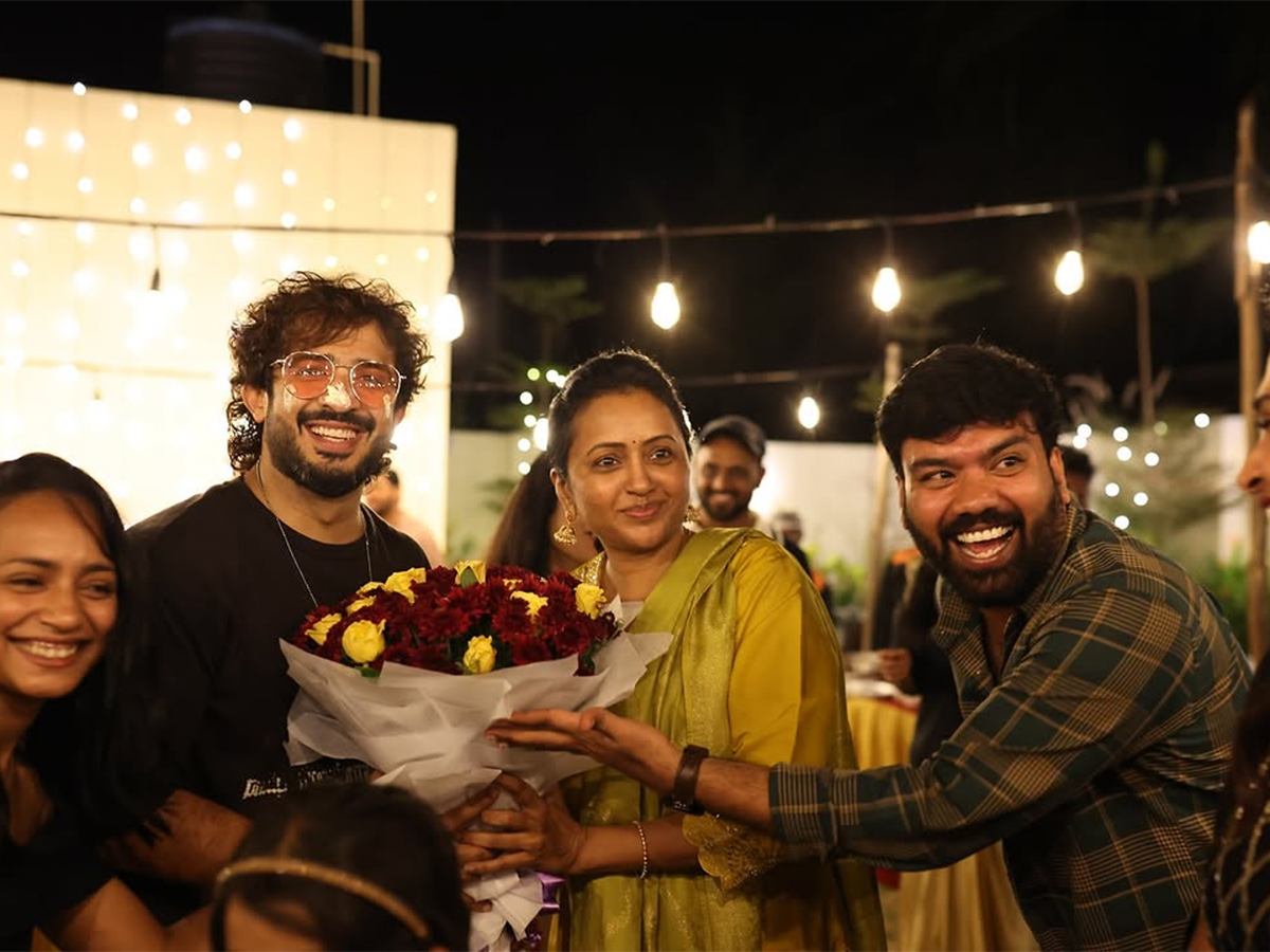 Anchor Ravi Birthday Celebrations Photo Goes Viral22