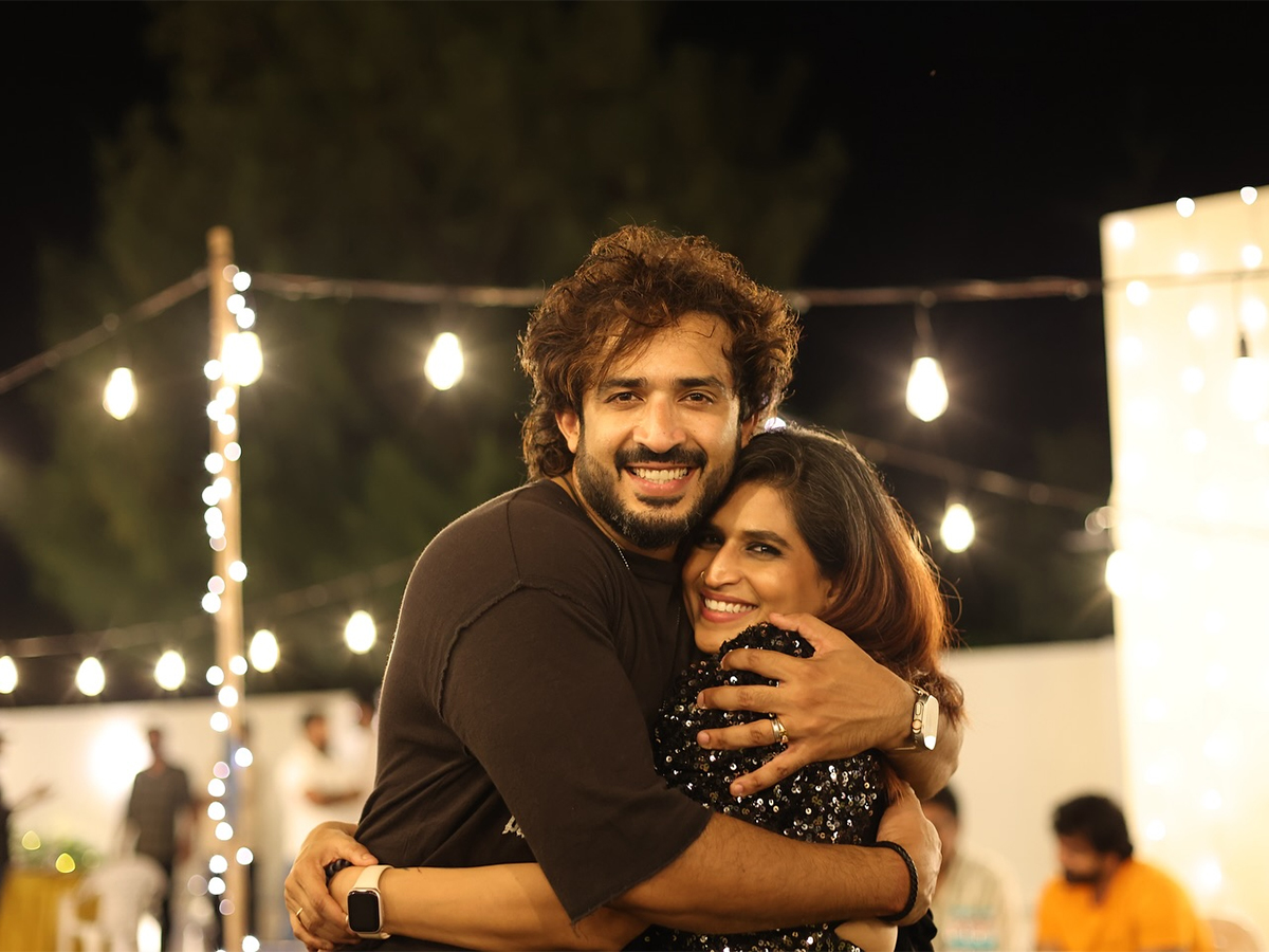 Anchor Ravi Birthday Celebrations Photo Goes Viral9