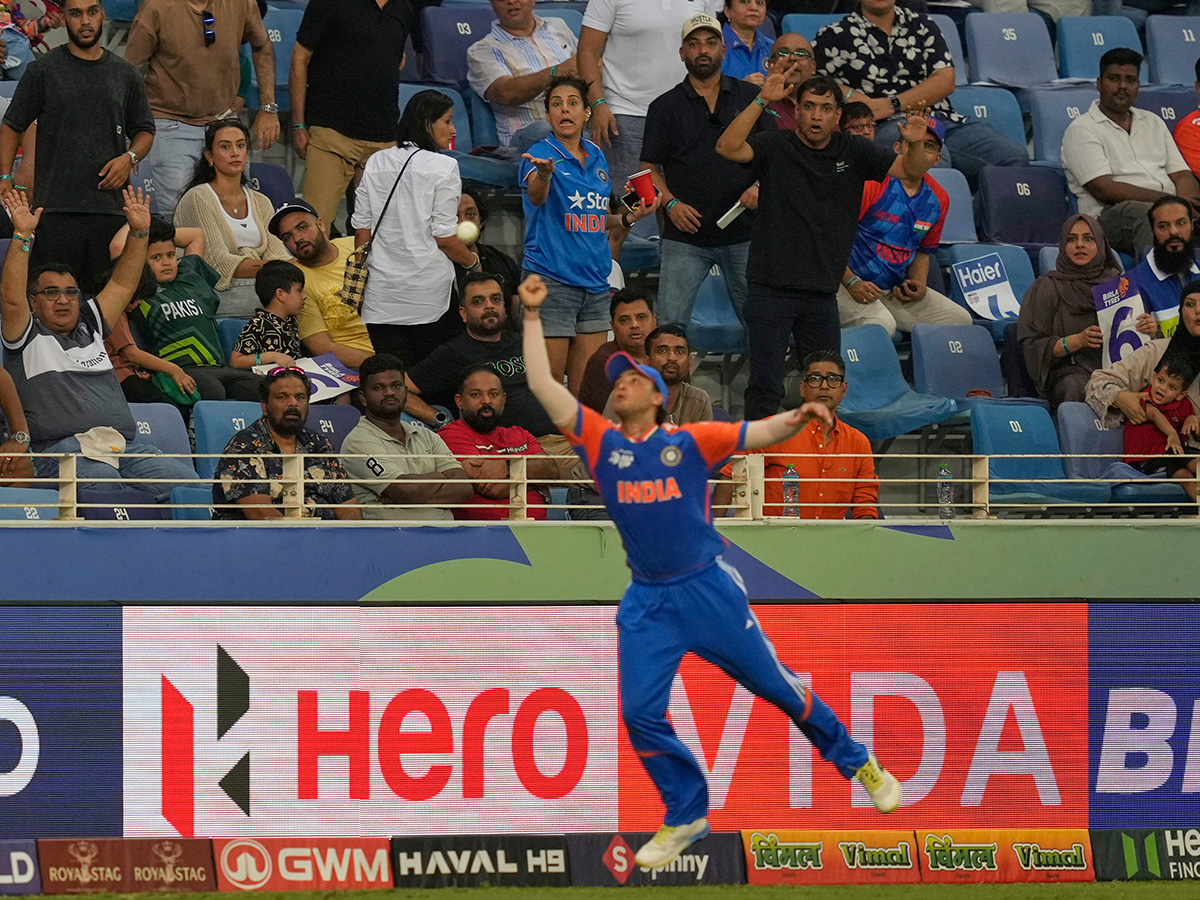Asia Cup 2025 : India and Pakistan at Dubai International Cricket Stadium13