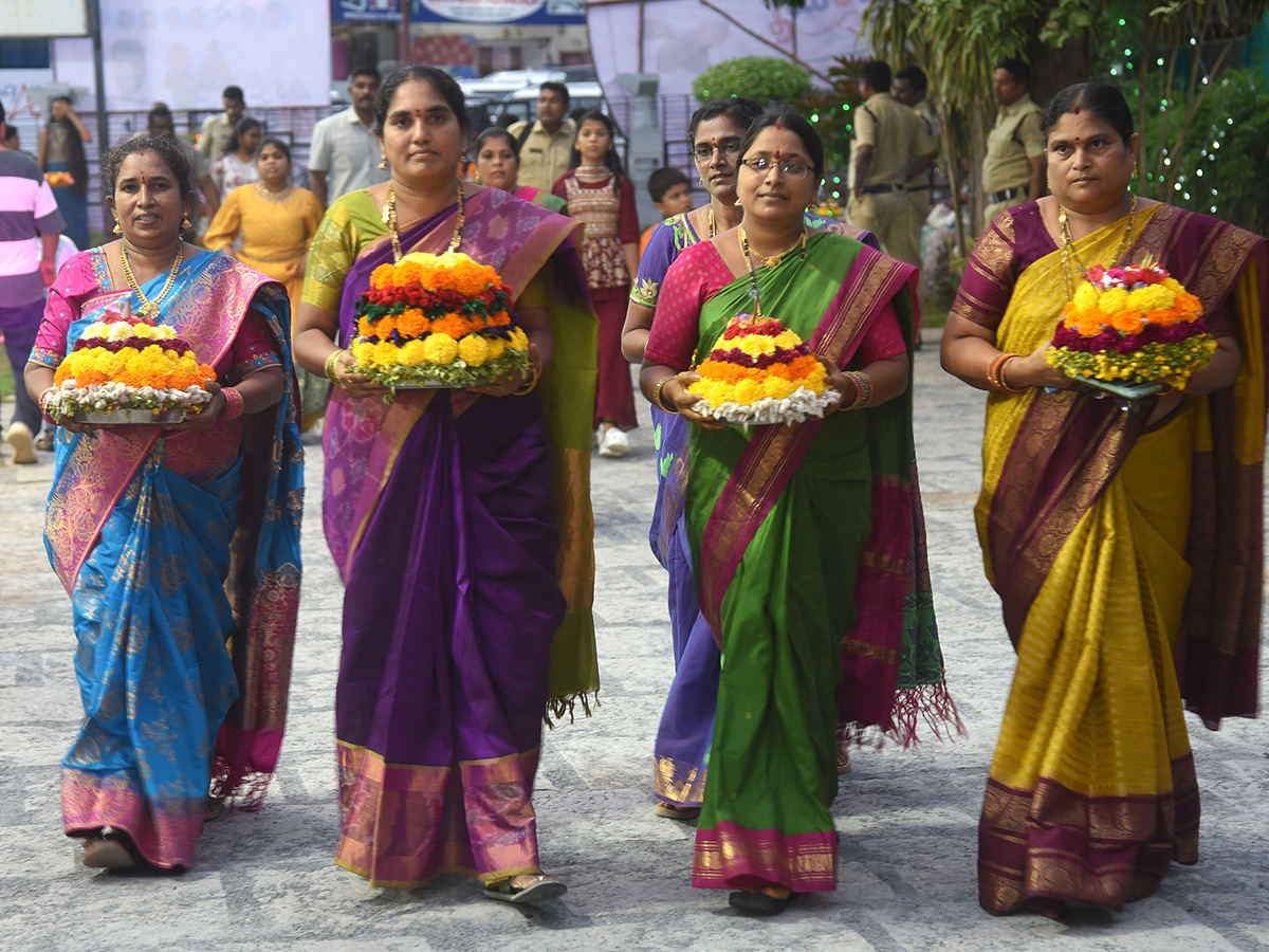 Bathukamma Festival Celebrated In Rain At Warangal District 7