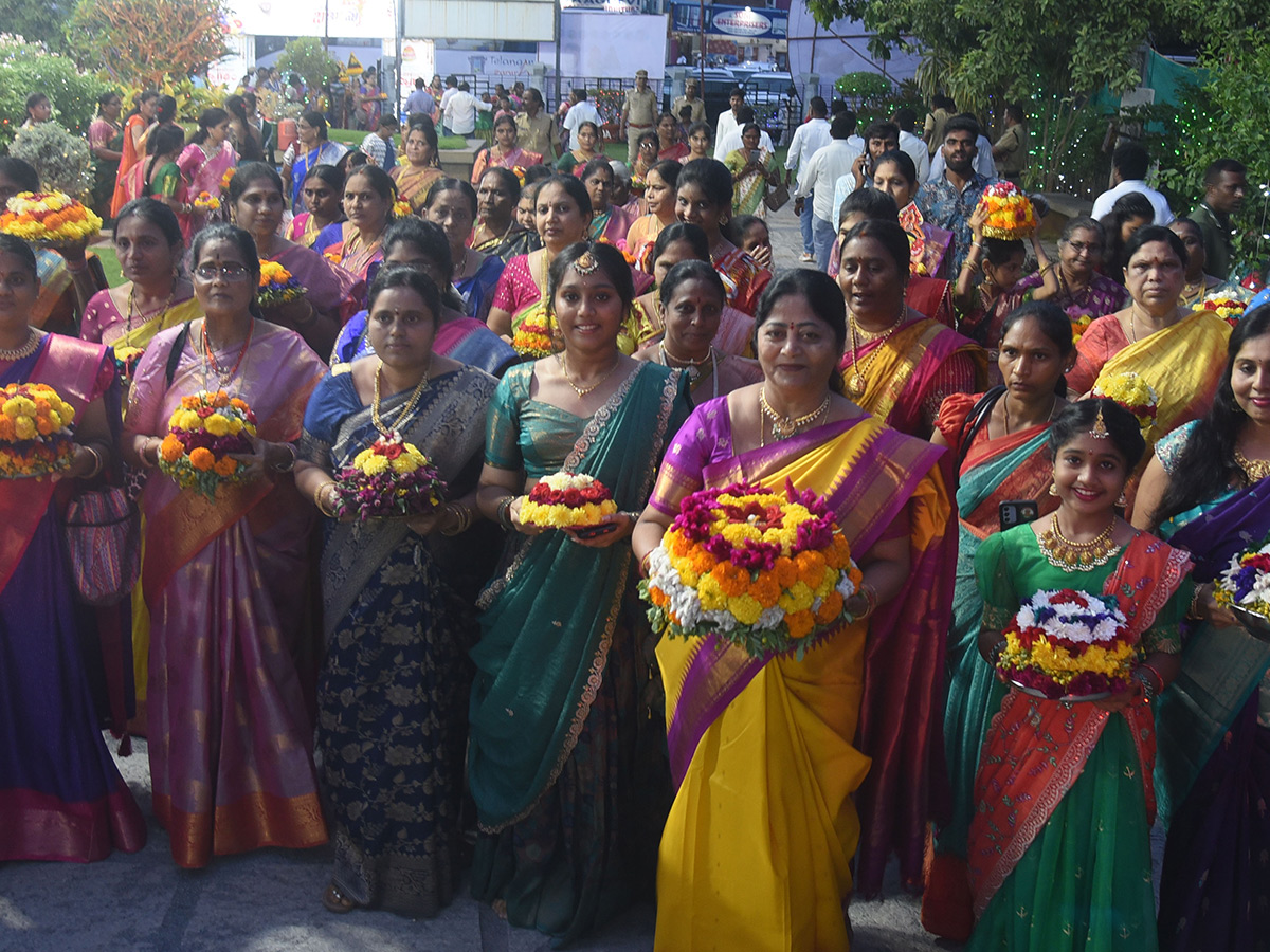 Bathukamma Festival Celebrated In Rain At Warangal District 9