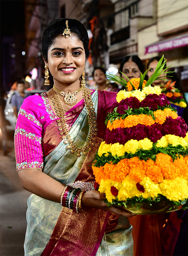 Bathukamma Festival Celebrations 2025 Photos15
