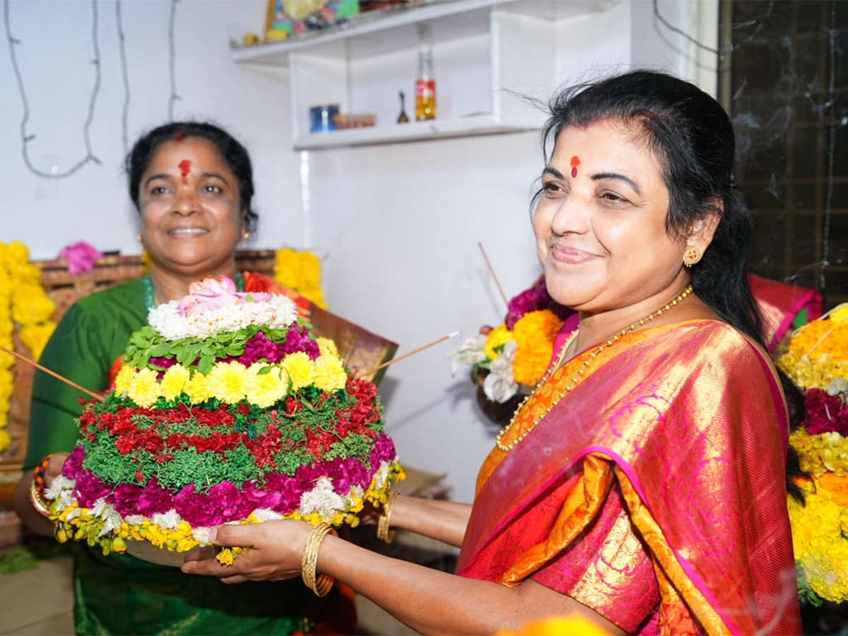 Bathukamma Festival Celebrations 2025 Photos16