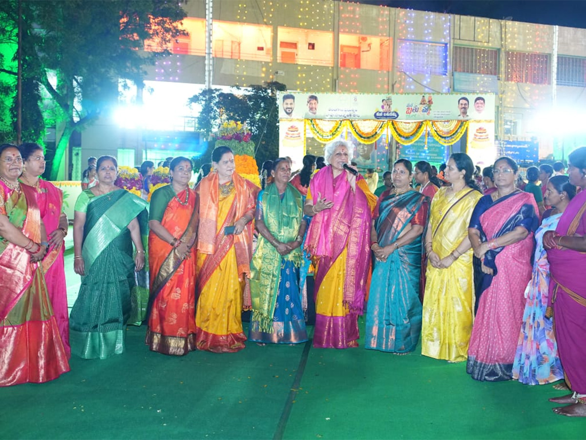 Bathukamma Festival Celebrations 2025 Photos21