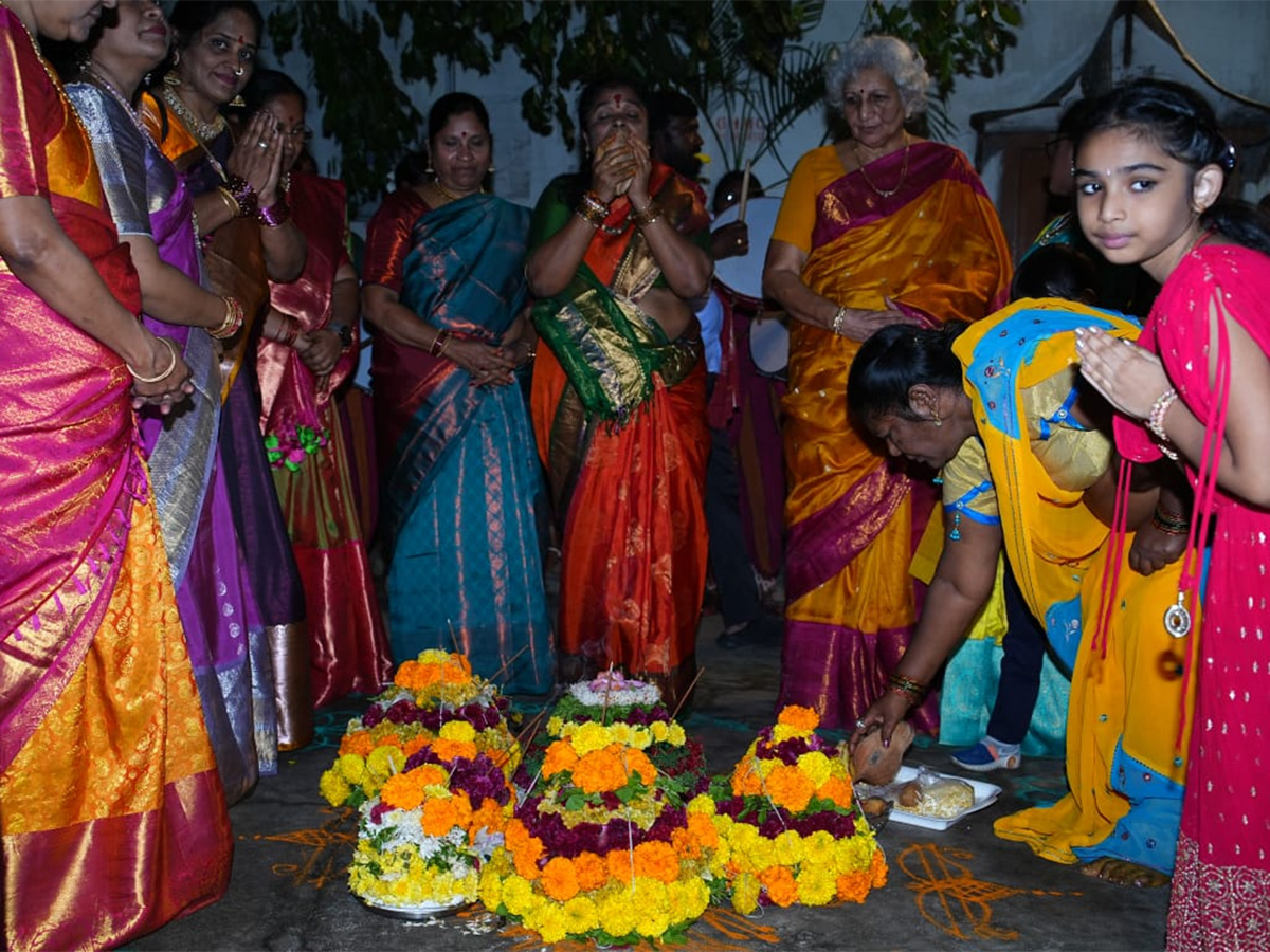 Bathukamma Festival Celebrations 2025 Photos22