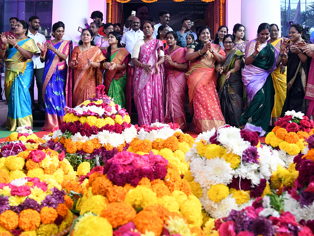 Bathukamma Festival Celebrations 2025 Photos29