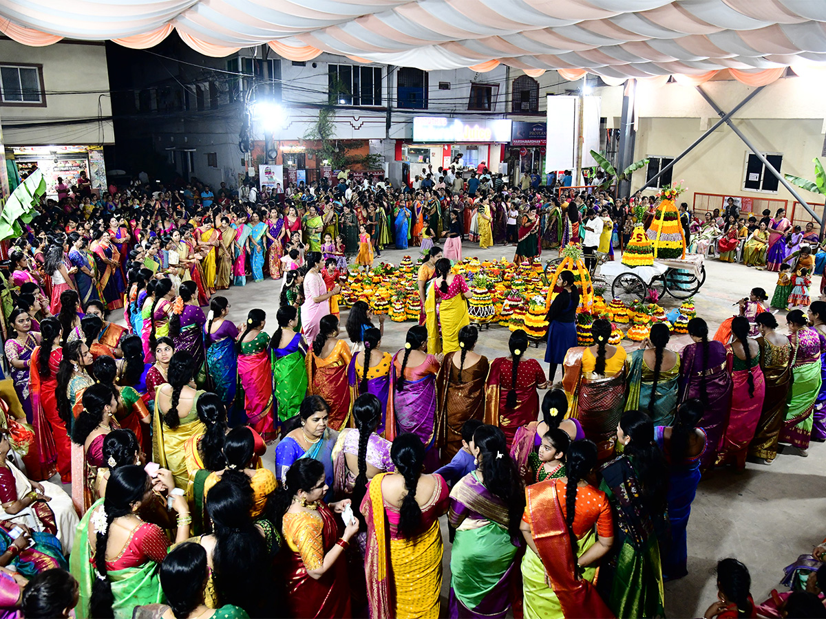 Bathukamma Festival Celebrations 2025 Photos8