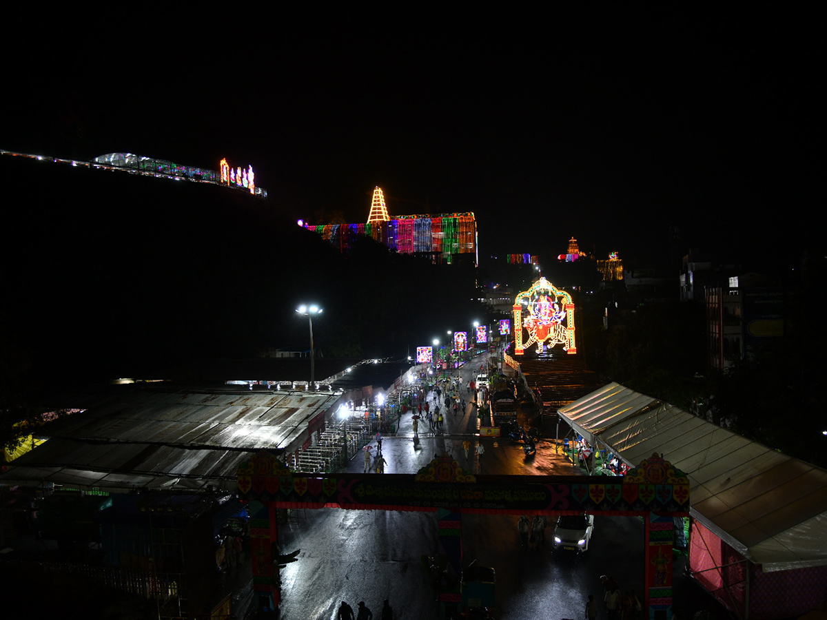 Dasara Navaratri Utsavalu 2025 at Indrakeeladri Photos10