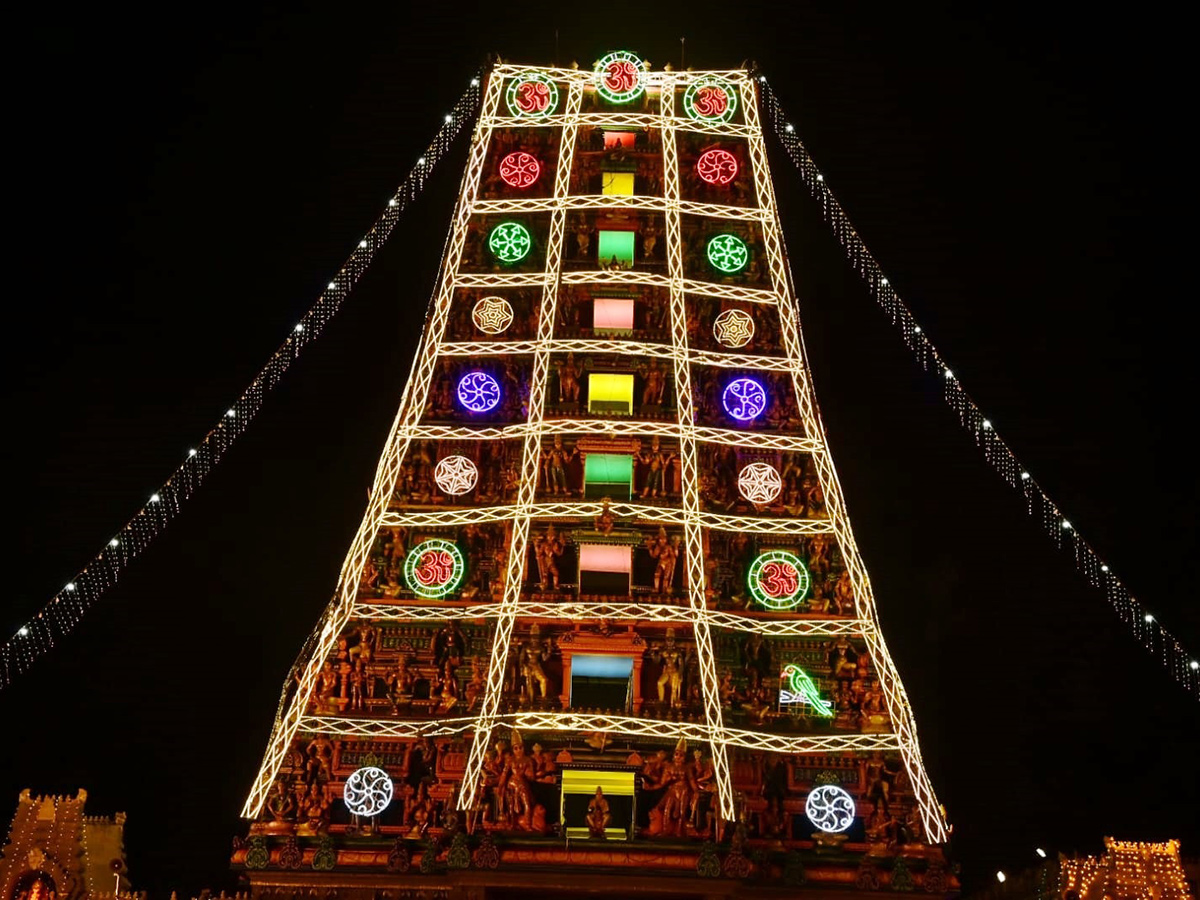 Dasara Navaratri Utsavalu 2025 at Indrakeeladri Photos3