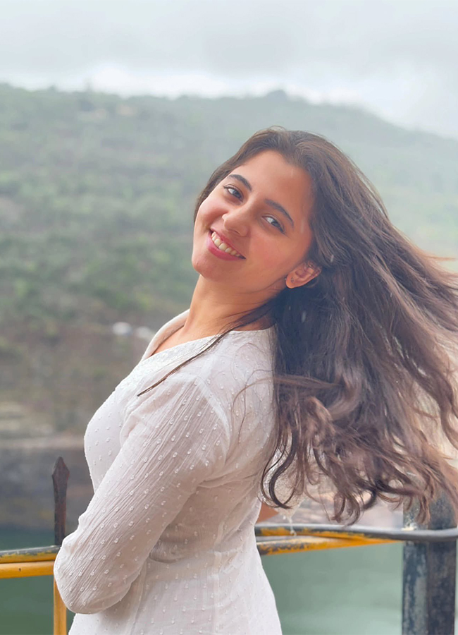Tollywood Actress Preethi Asrani Latest Photos14
