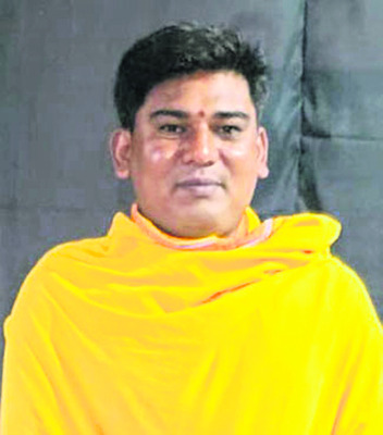 భక్తి మార్గంలో యువత1