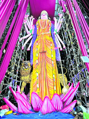 వరాల తల్లి వచ్చేసింది..1