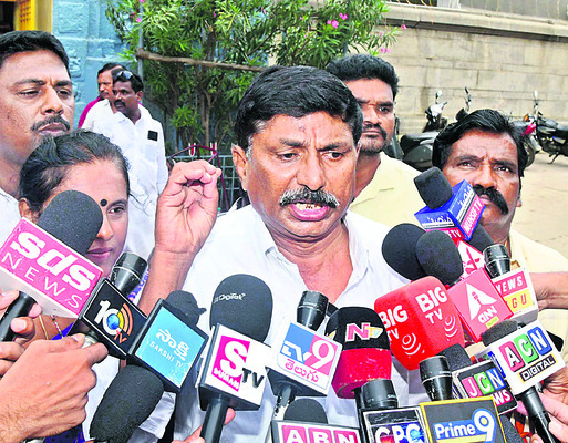 గోవిందా.. కాపాడు..!2