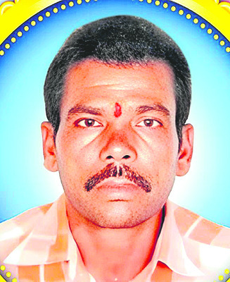 భూమి పోతుందనే మనస్తాపంతో రైతు.. 1