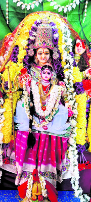 దేవీ.. నమోస్తుతే!1