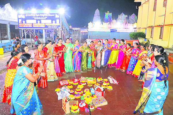 కలవారి కోడలు ఉయ్యాలో..1