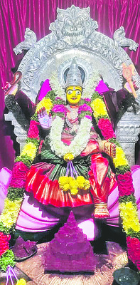 ఘనంగా దసరా ఉత్సవాలు ప్రారంభం 3