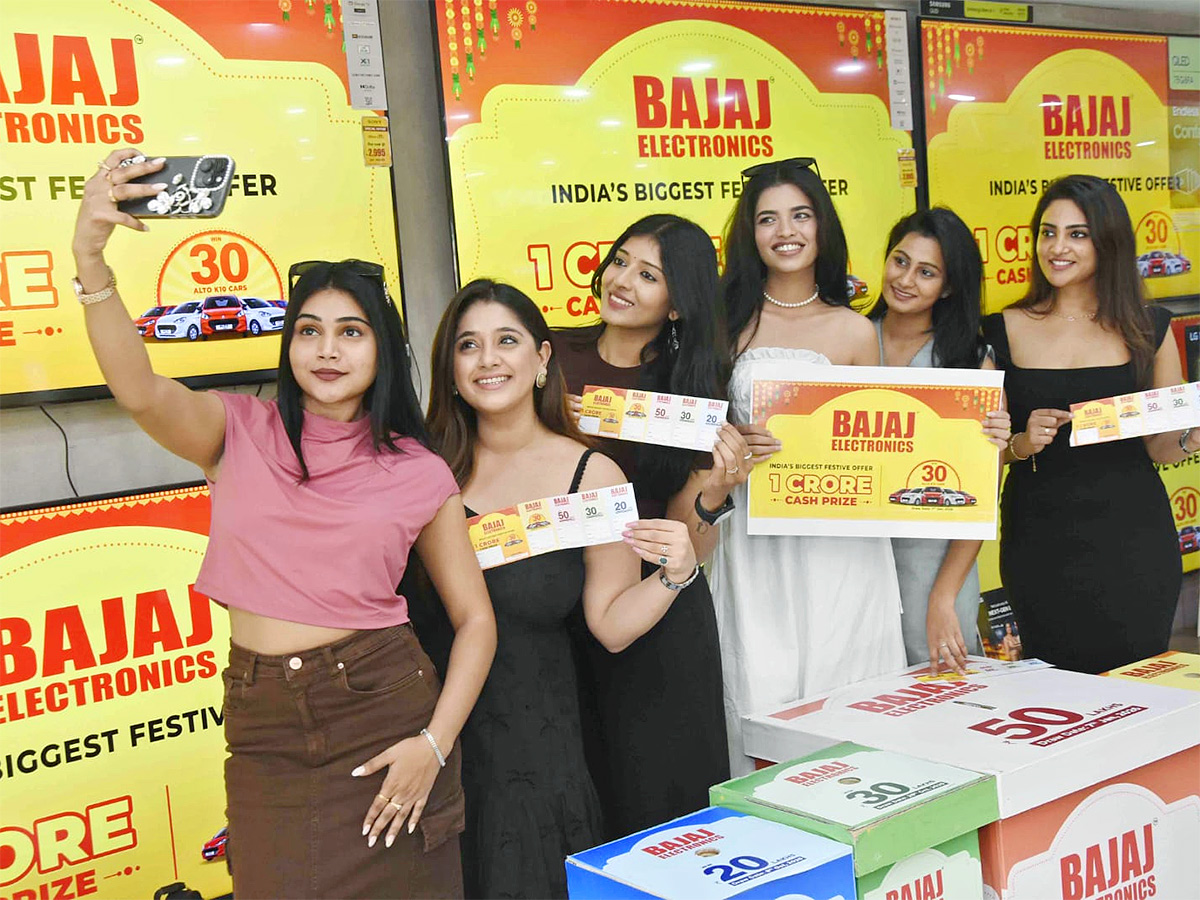 Bajaj Electronics Biggest Festive Offer Launch Photos2