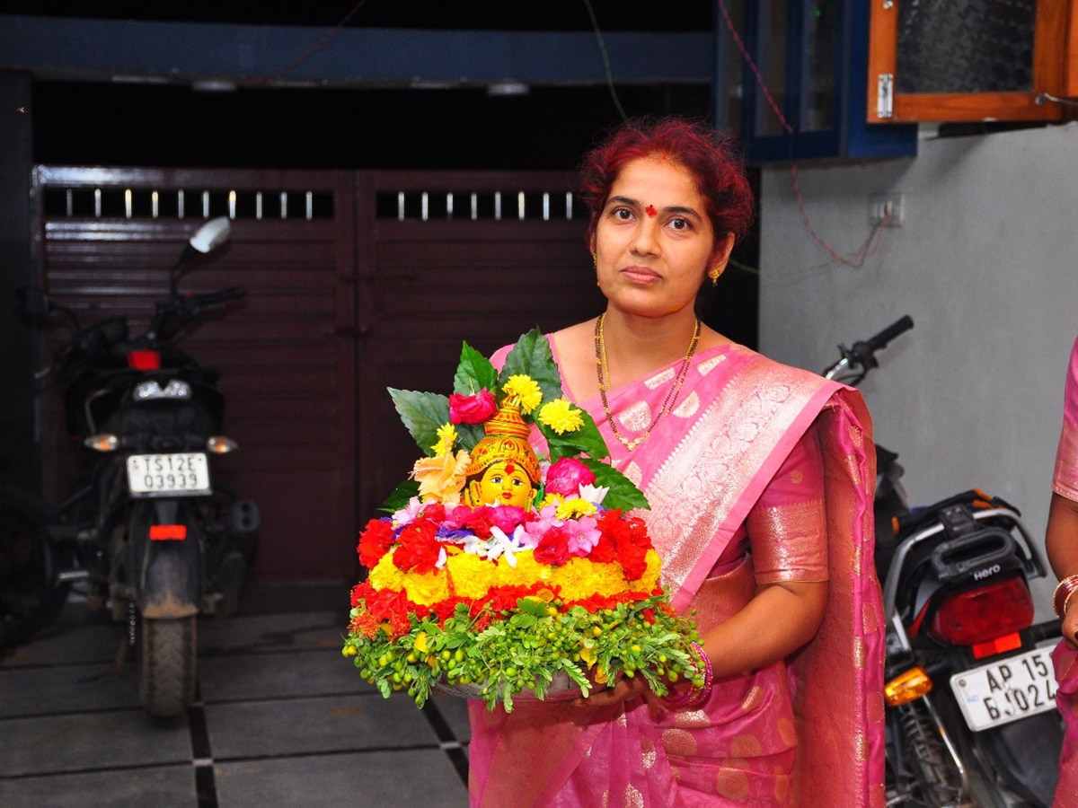 Bathukamma Celebrations 2025 In Telangana Photos10