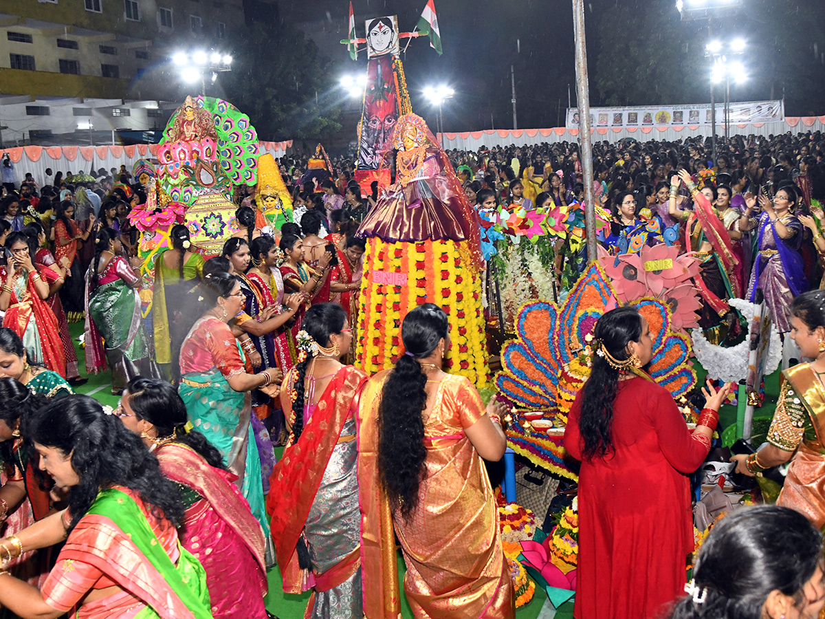 Bathukamma Celebrations 2025 In Telangana Photos16