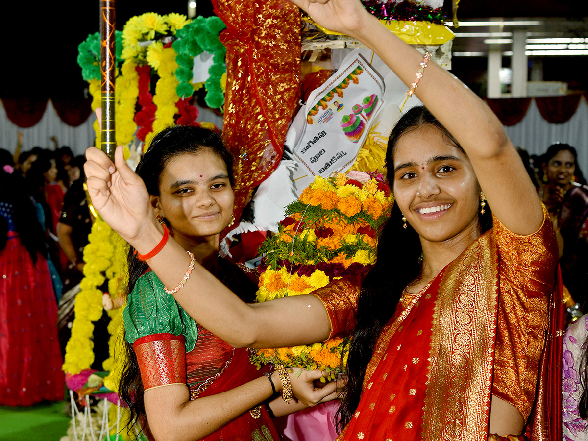 Bathukamma Celebrations 2025 In Telangana Photos18