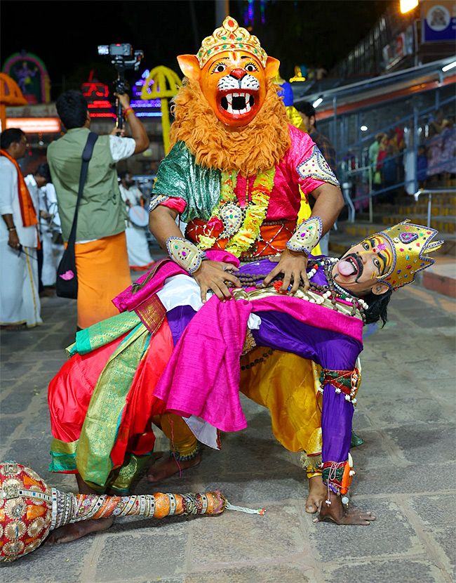 Devi Navaratri Celebrations 2025 At Srisailam Bramaramba Temple9