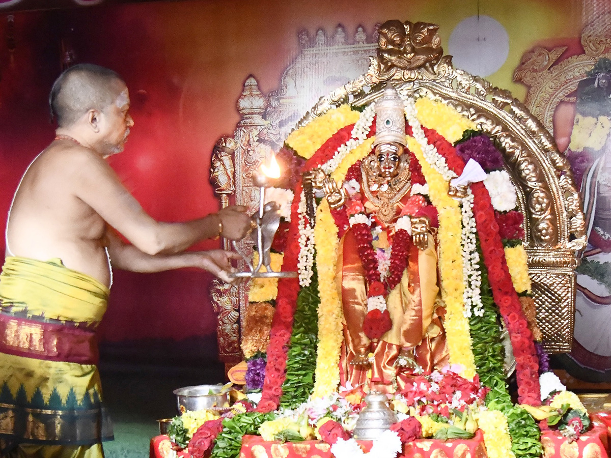 Dussehra 2025 : Devotees Rush at Kanaka Durga Temple Vijayawada13