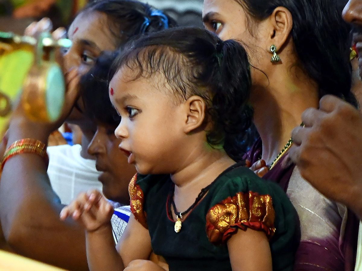 Dussehra 2025 : Devotees Rush at Kanaka Durga Temple Vijayawada20
