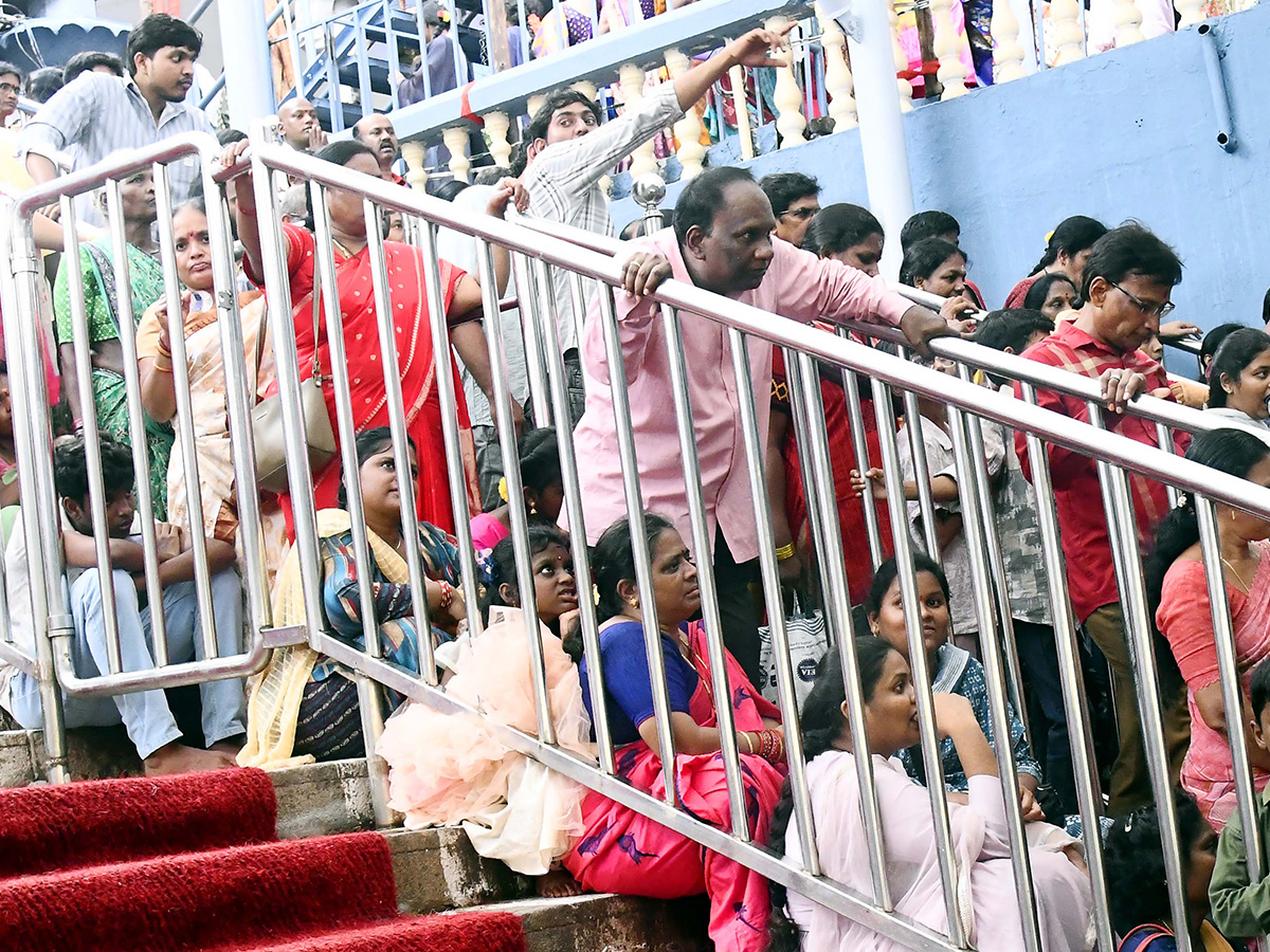 Dussehra 2025 : Devotees Rush at Kanaka Durga Temple Vijayawada23