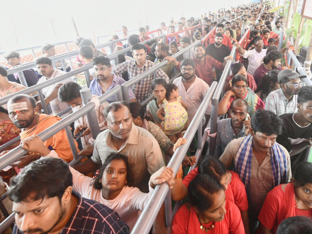 Dussehra 2025 : Devotees Rush at Kanaka Durga Temple Vijayawada28