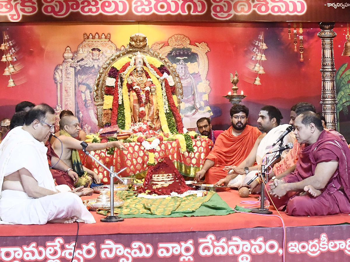 Dussehra 2025 : Devotees Rush at Kanaka Durga Temple Vijayawada3