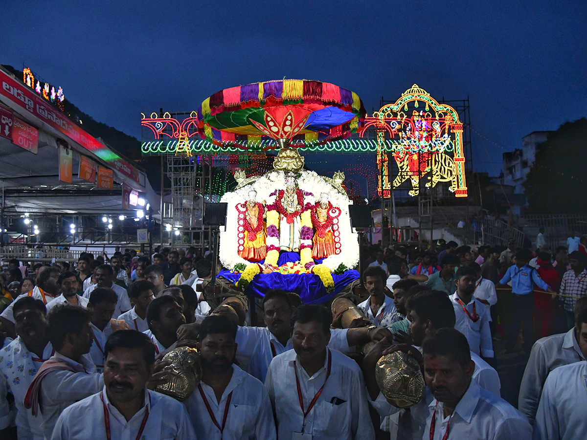 Dussehra 2025 : Devotees Rush at Kanaka Durga Temple Vijayawada30