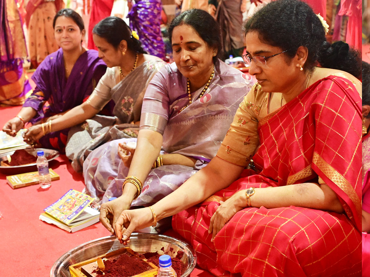 Sri Gayatri Devi Alankaram Day 2 : Huge Devotees Rush In Vijayawada Kanaka Durga Temple Photos11