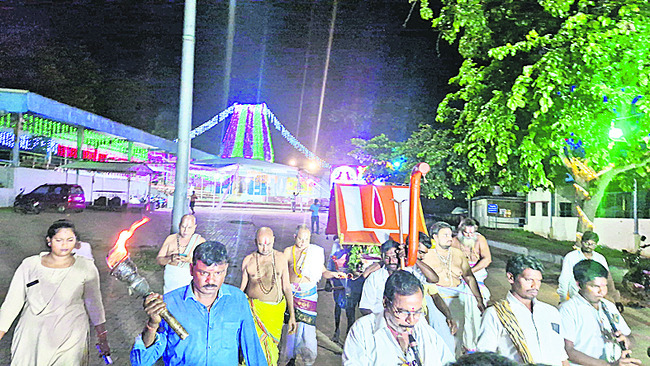 బ్రహ్మాండ నాయకుని బ్రహ్మోత్సవం 2