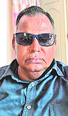 పిఠాపురం మహారాజా పేరు పెట్టాలి 
1