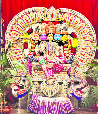 జగజ్జనని.. లోకపావని 1