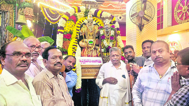 జగజ్జనని.. లోకపావని 2