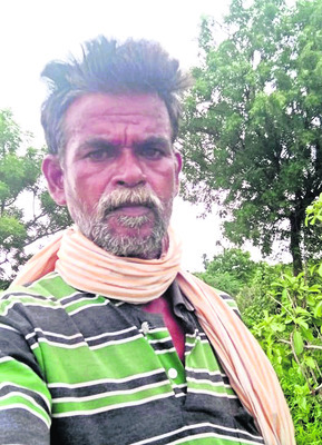ఆకేరులో పడి రైతు గల్లంతు..1