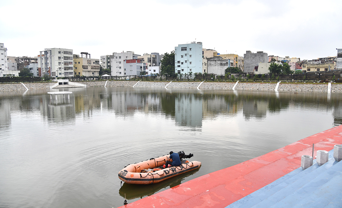 Bathukamma Kunta in Hyderabad Ready for Grand Festivities Photos4