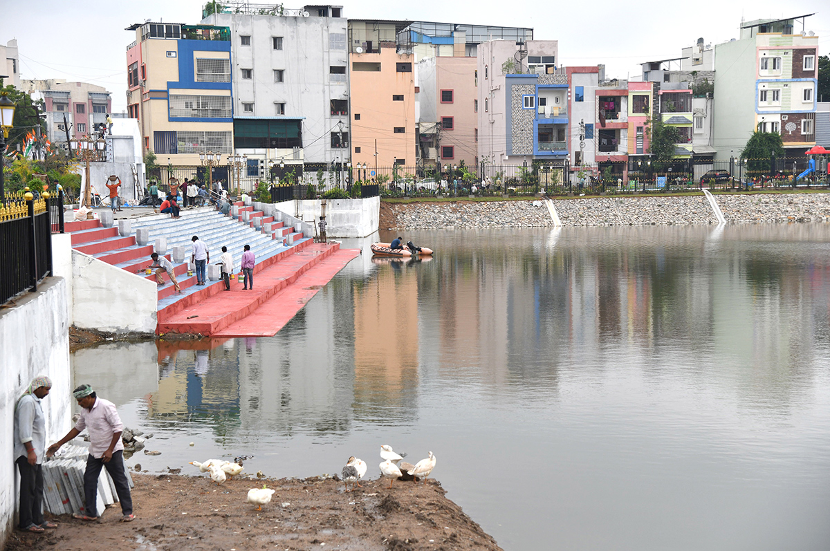 Bathukamma Kunta in Hyderabad Ready for Grand Festivities Photos8