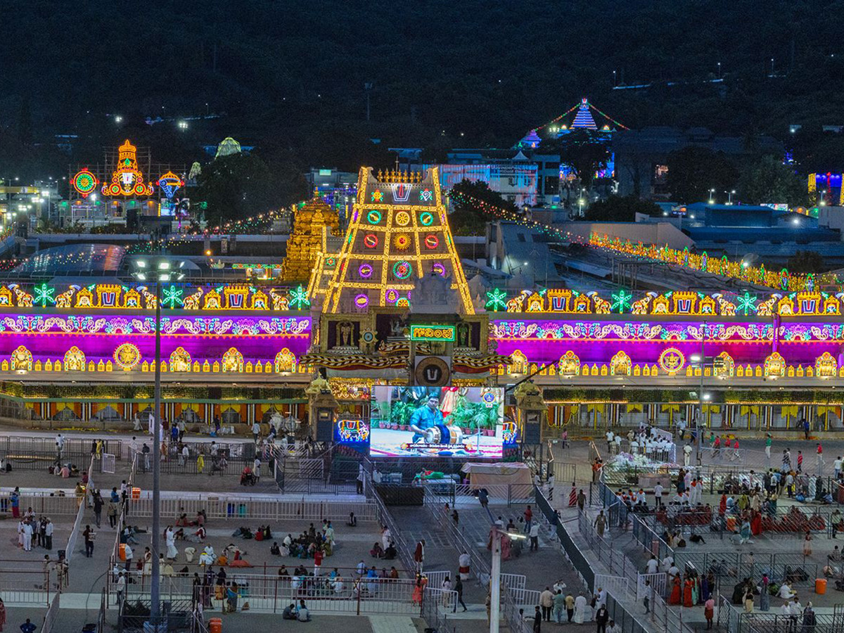 Devotional : Tirumala Srivari Salakatla Brahmotsavam 2025 Photos 10